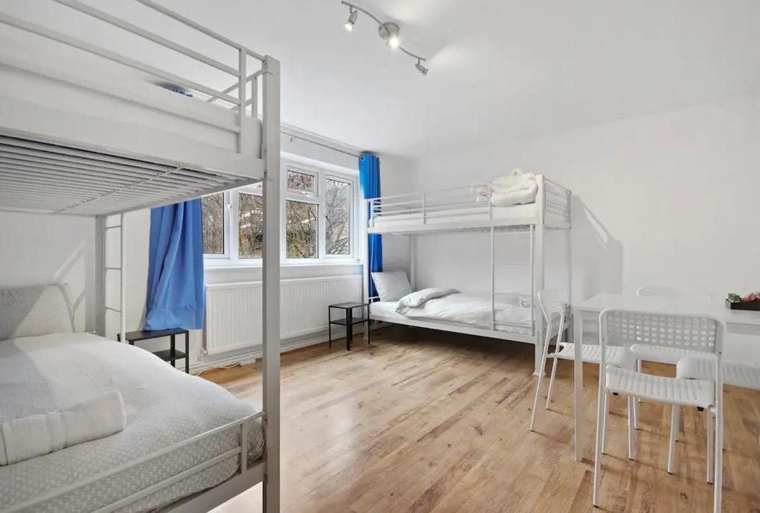 Aplacetostay Central London Apartment, Zone 1 Car Exterior photo